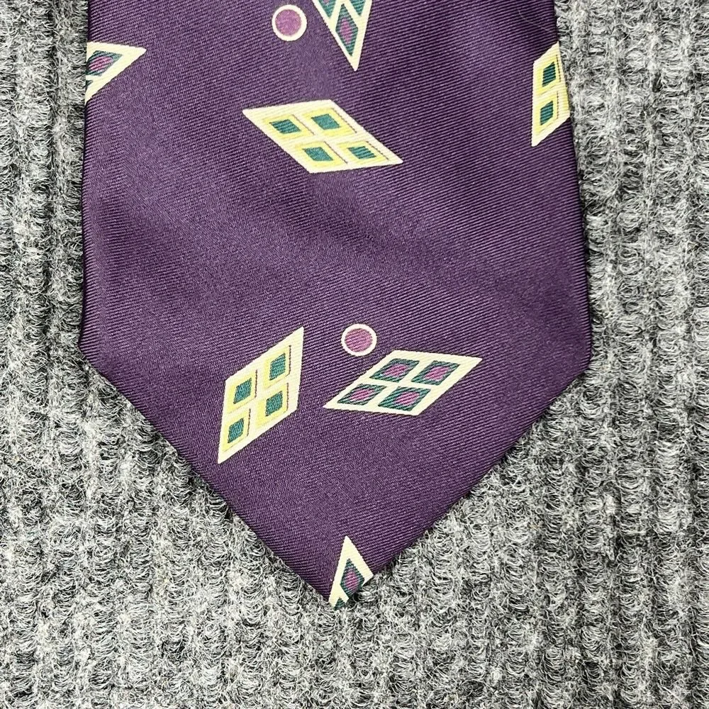VTG‎ Polo by Ralph Lauren Mens 100% Silk Neck Tie Purple Diagonal Diamond Design